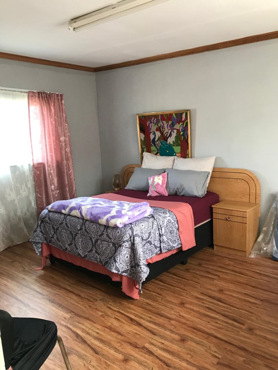 7 Bedroom Property for Sale in Winburg Free State